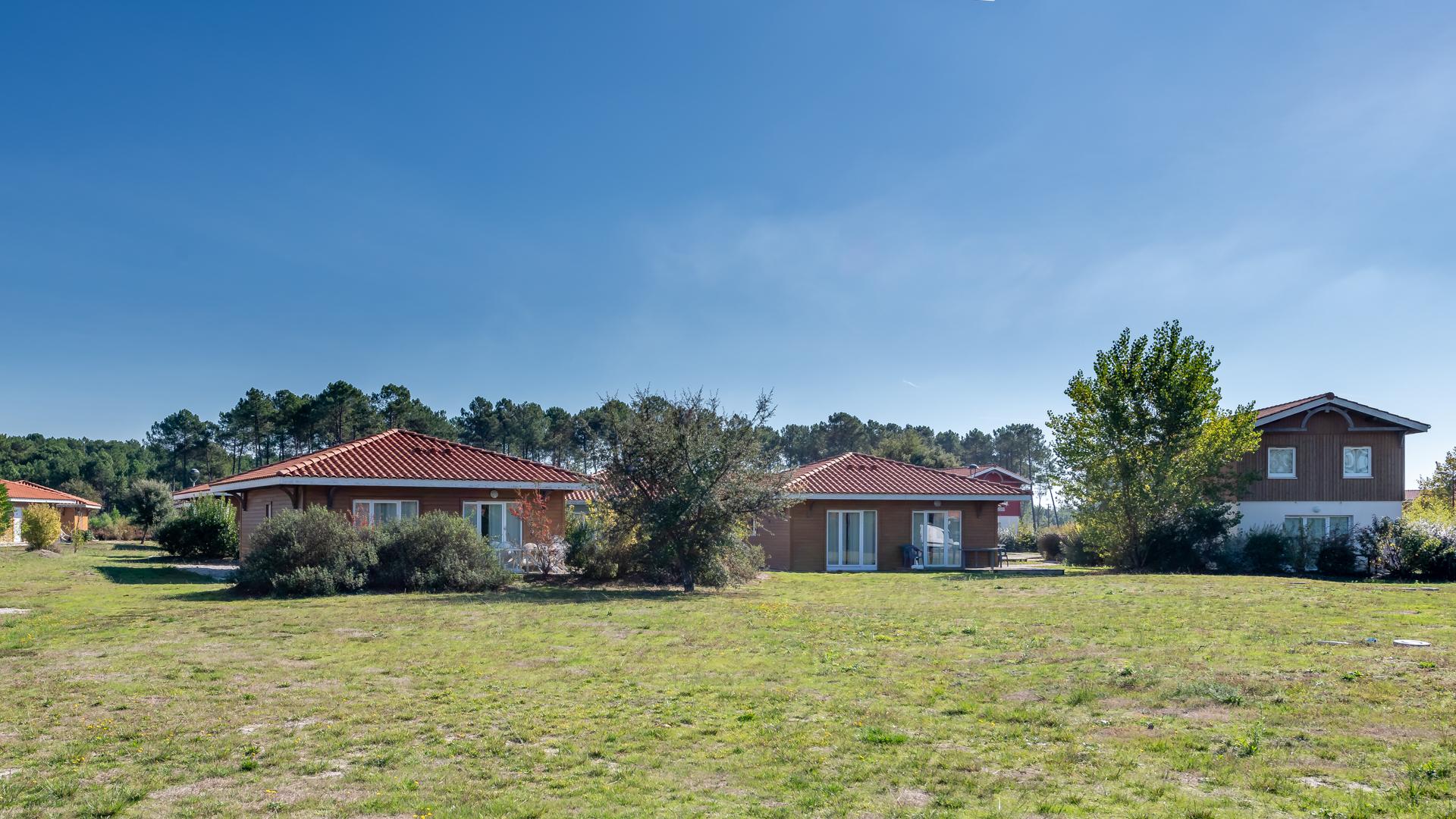 Vacanceole - Le Domaine Des Grands Lacs Hotel Parentis-en-Born Exterior photo